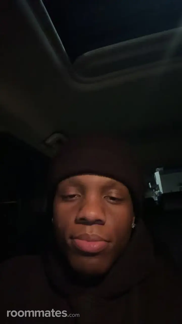 Profile photo 1 of 1