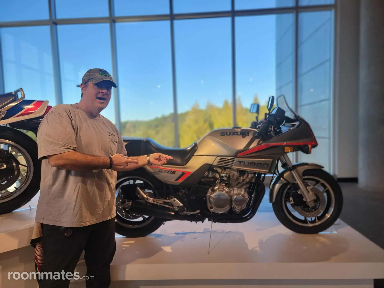 Profile photo 2 of 5