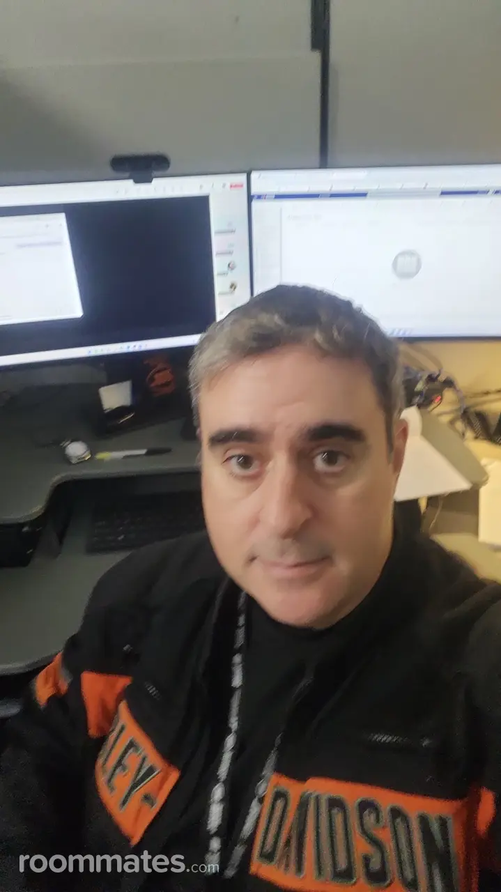 Profile photo 1 of 5