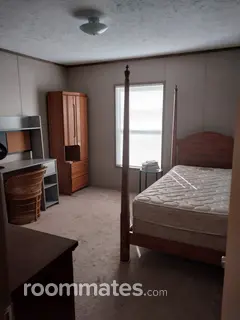 Room for rent in Laurens, SC $600, house