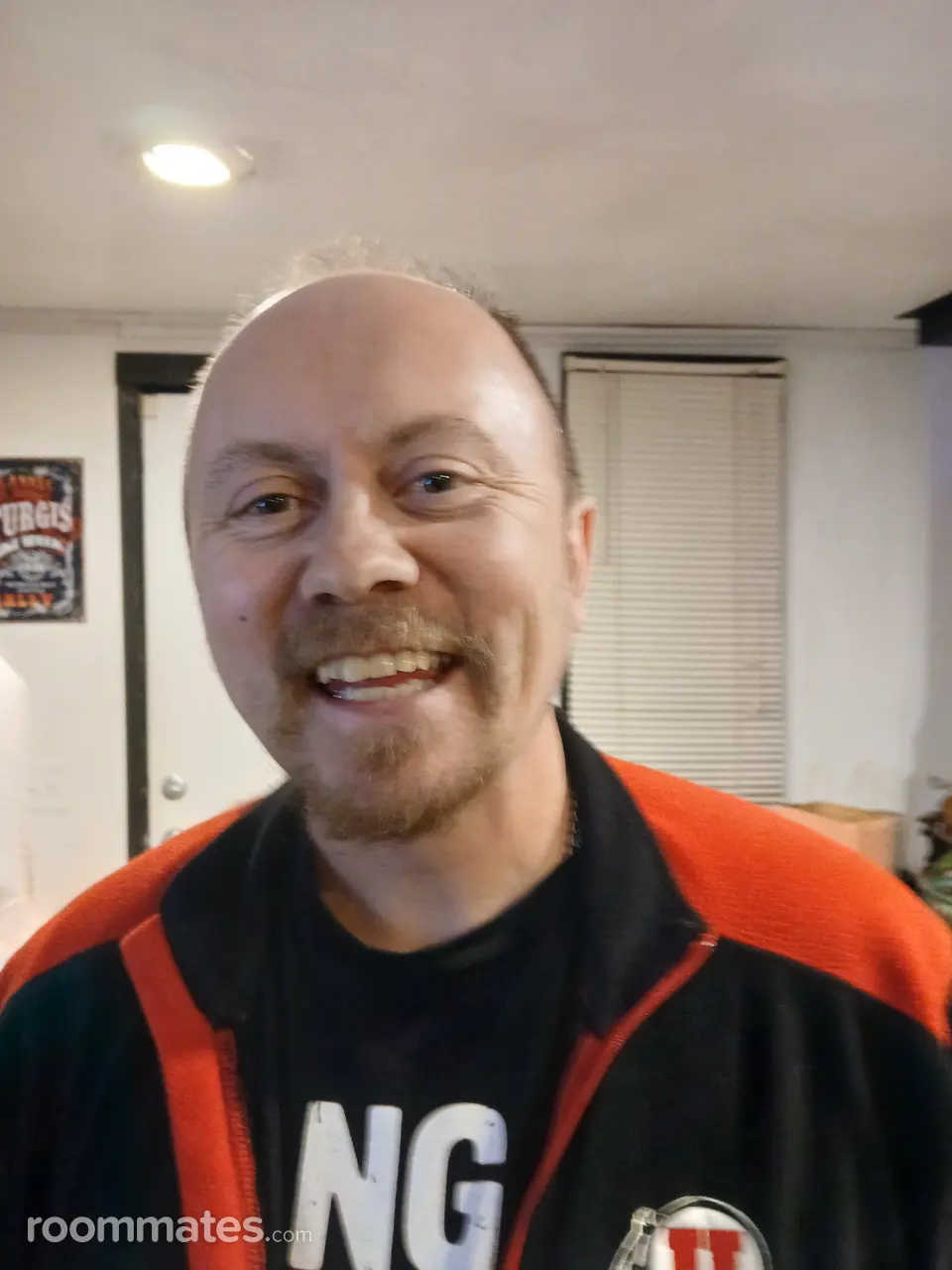 Profile photo 1 of 1