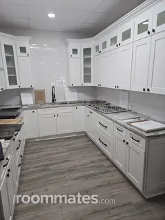 Room for rent in Independence, OH $1000, house