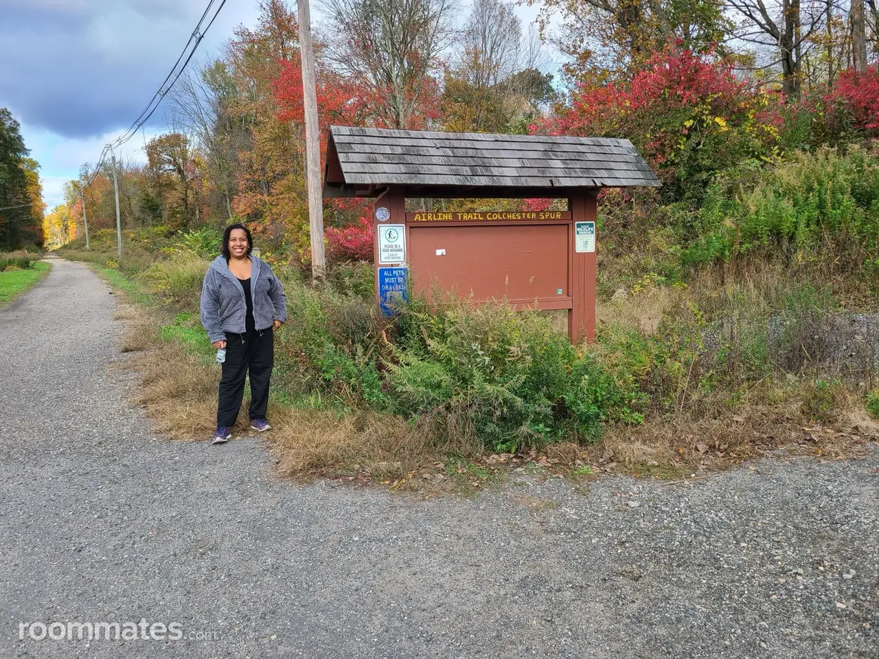 Profile photo 1 of 1