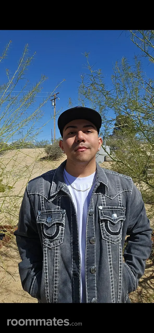 Profile photo 2 of 4