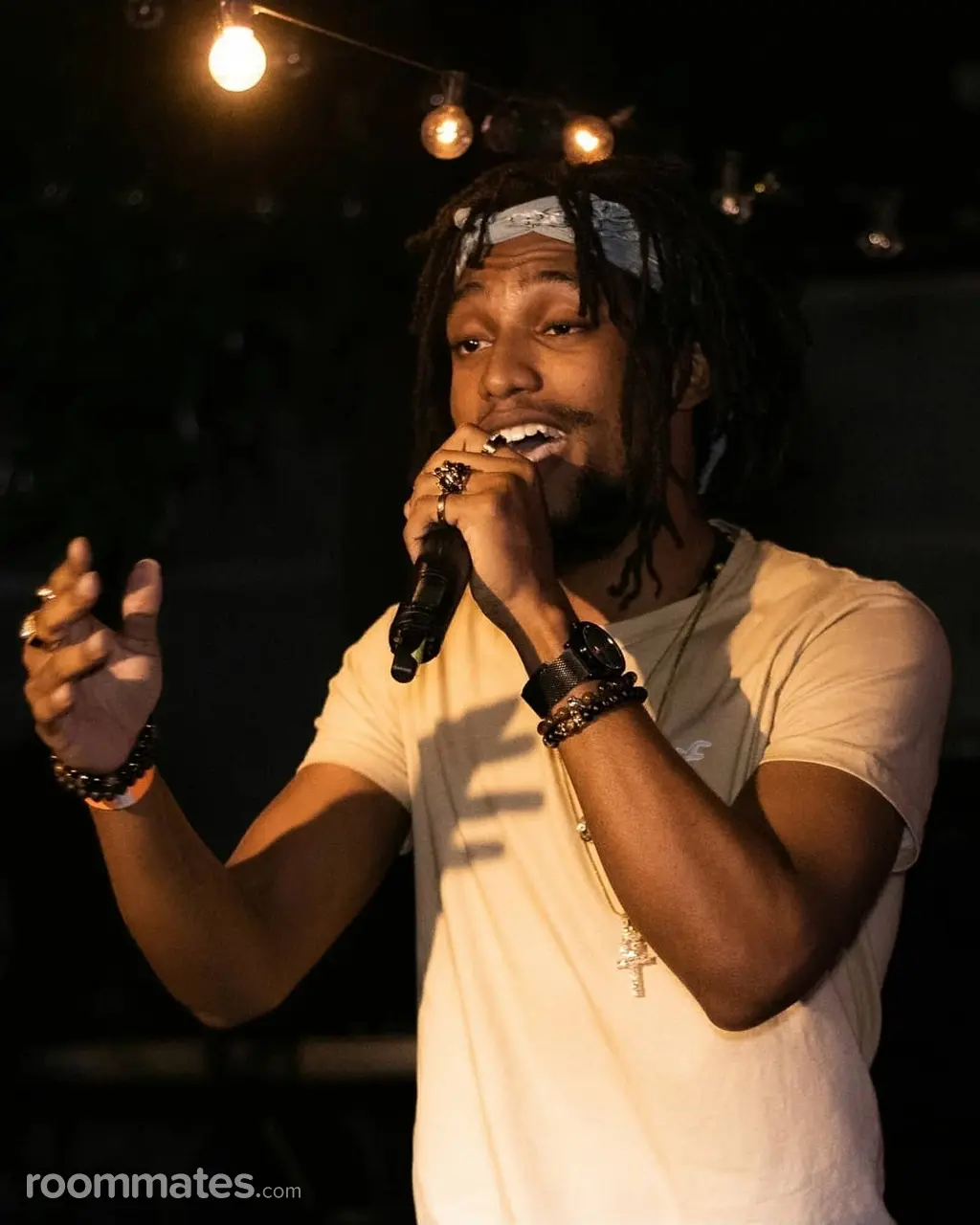 Profile photo 16 of 17