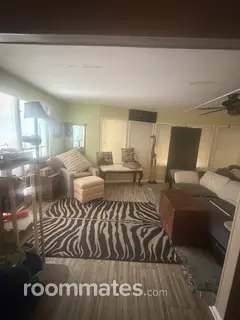 Room for rent in Boynton Beach, FL $1200, house