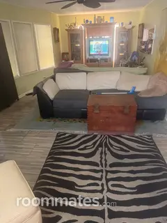 Room for rent in Boynton Beach, FL $1200, house