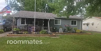 Room for rent in Elyria, OH $400, house