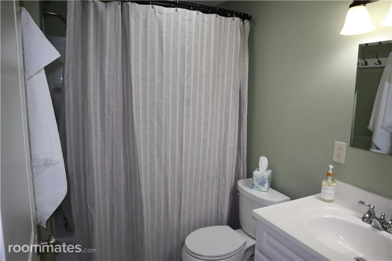 Profile photo 2 of 10