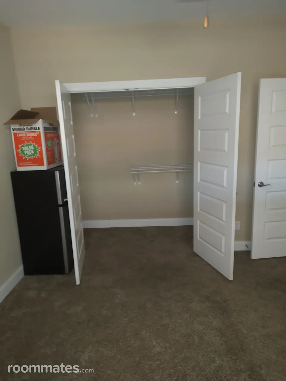 Profile photo 3 of 10