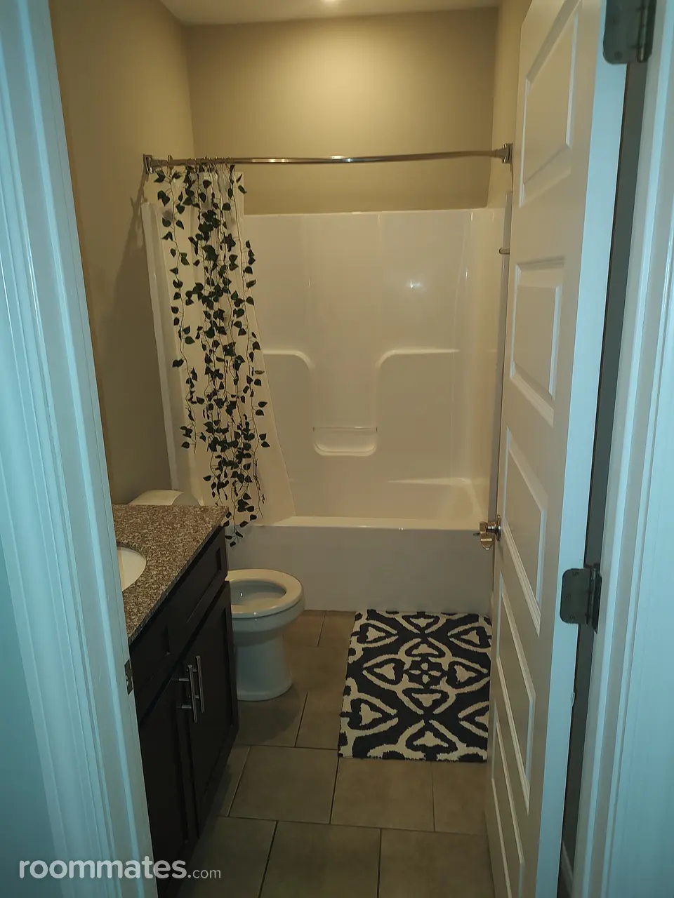 Profile photo 5 of 10