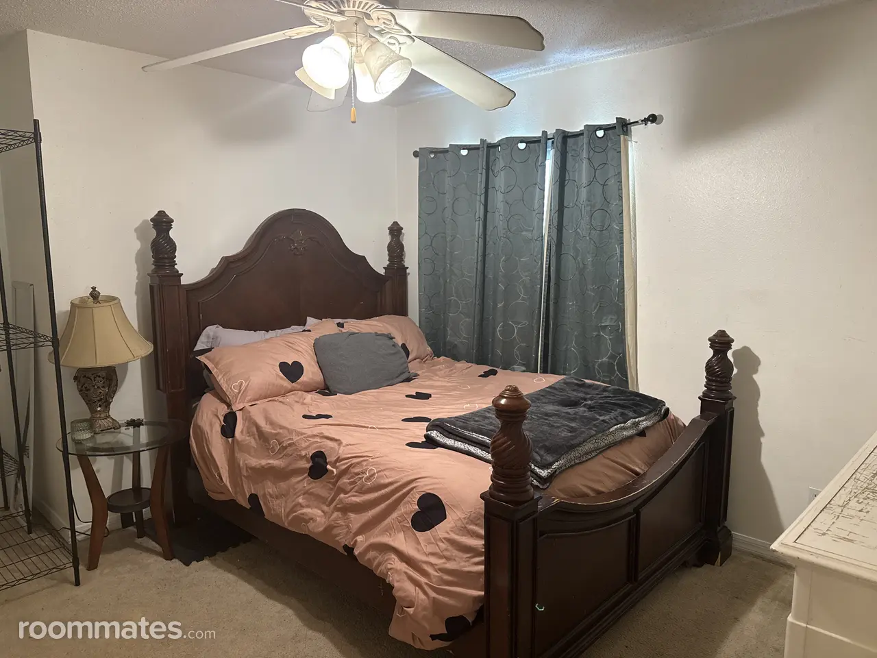 Profile photo 1 of 18