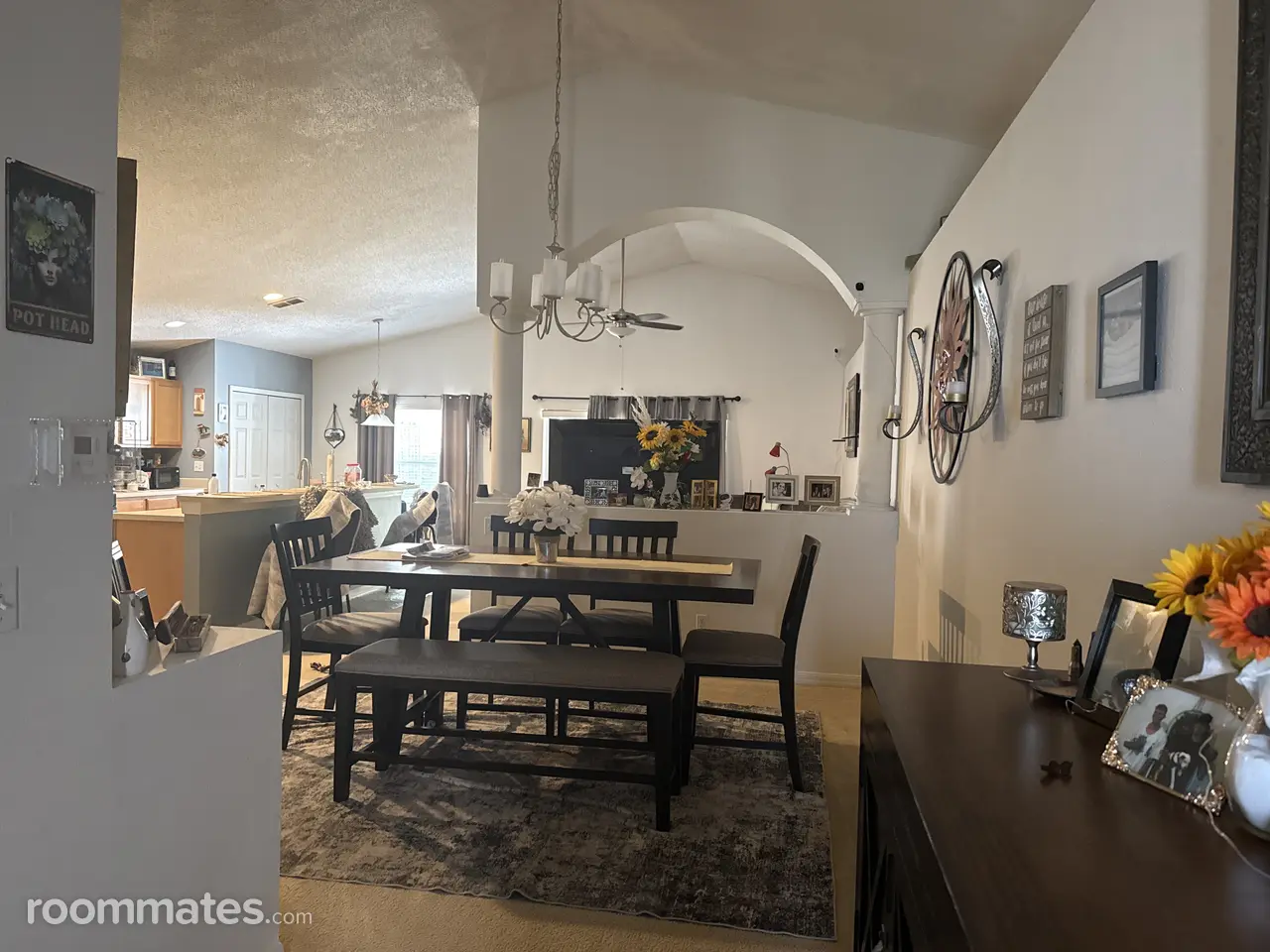 Profile photo 8 of 18