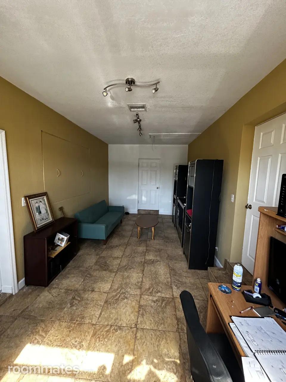 Profile photo 8 of 10