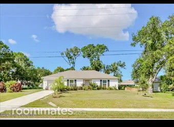 Room for rent in Sebastian, FL $1000, house