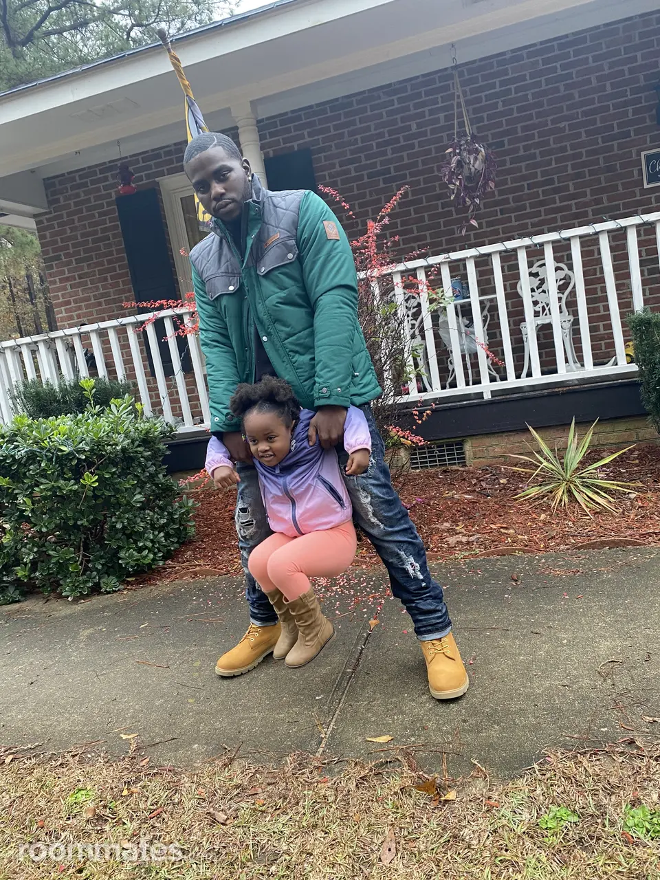 Profile photo 1 of 1