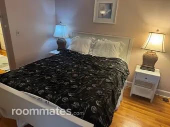 Room for rent in Stow, MA $1200, house