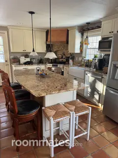 Room for rent in Stow, MA $1200, house