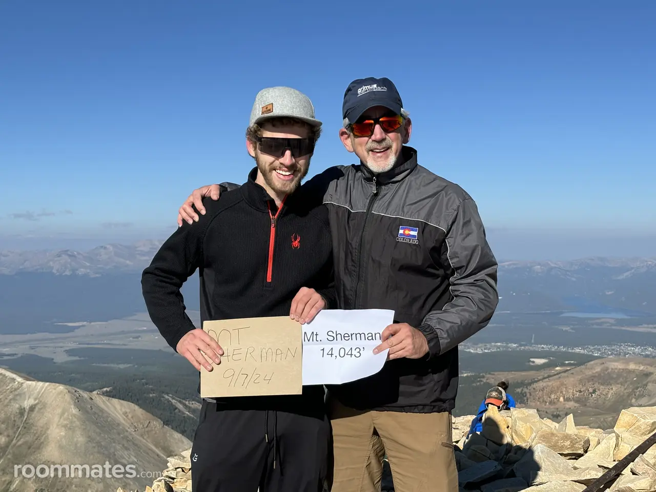 Profile photo 7 of 7