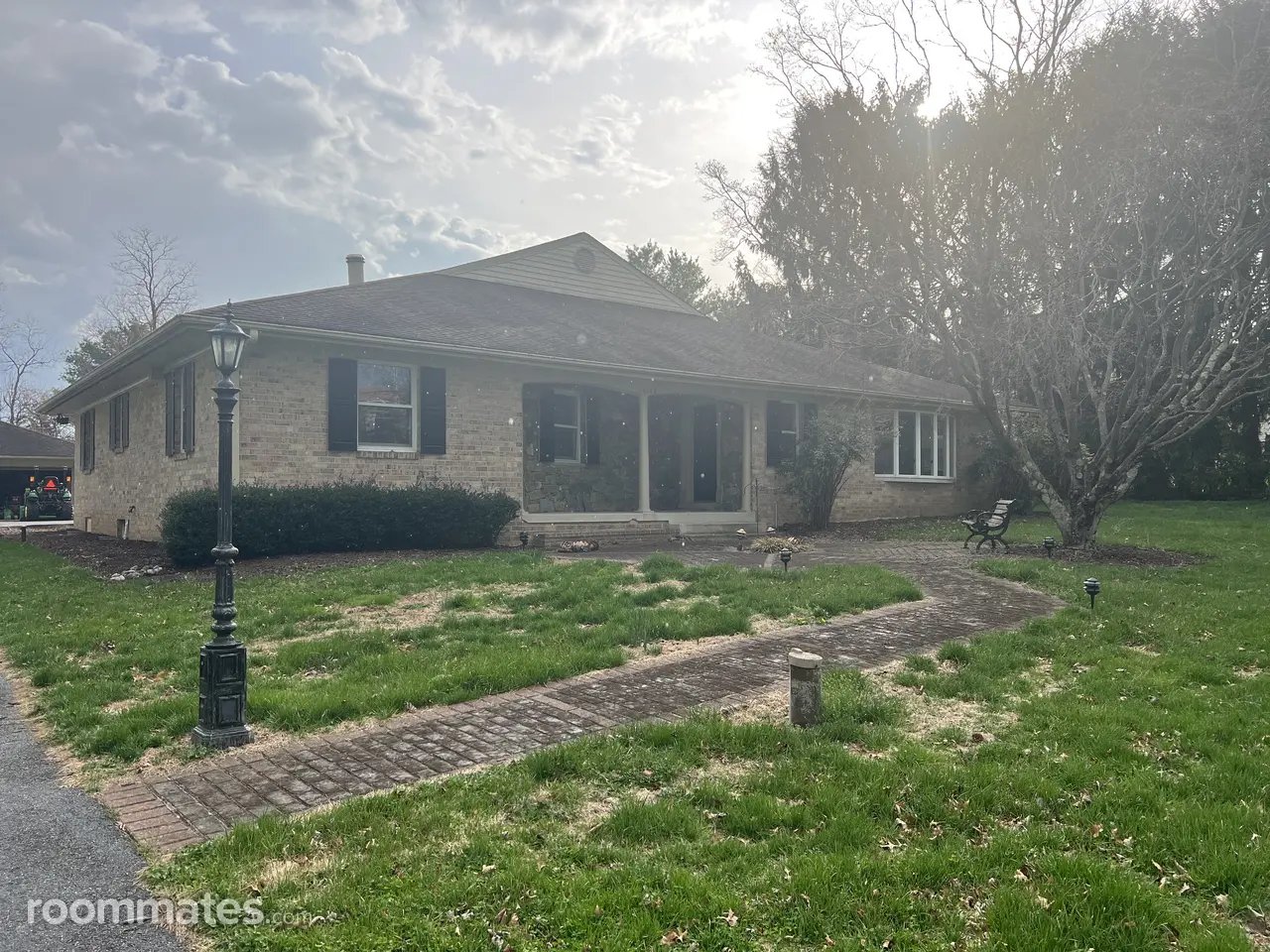 Profile photo 7 of 10