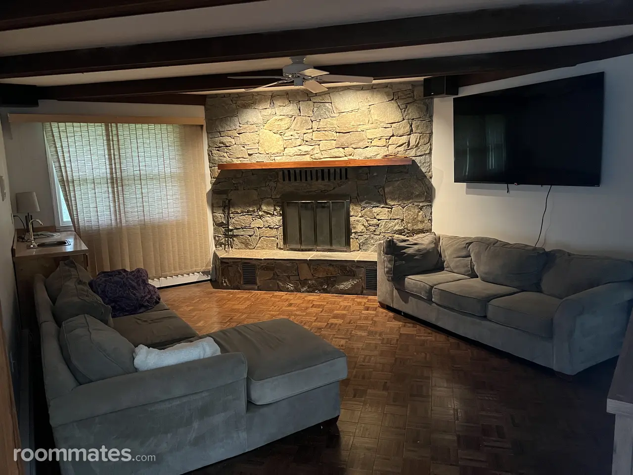 Profile photo 5 of 10