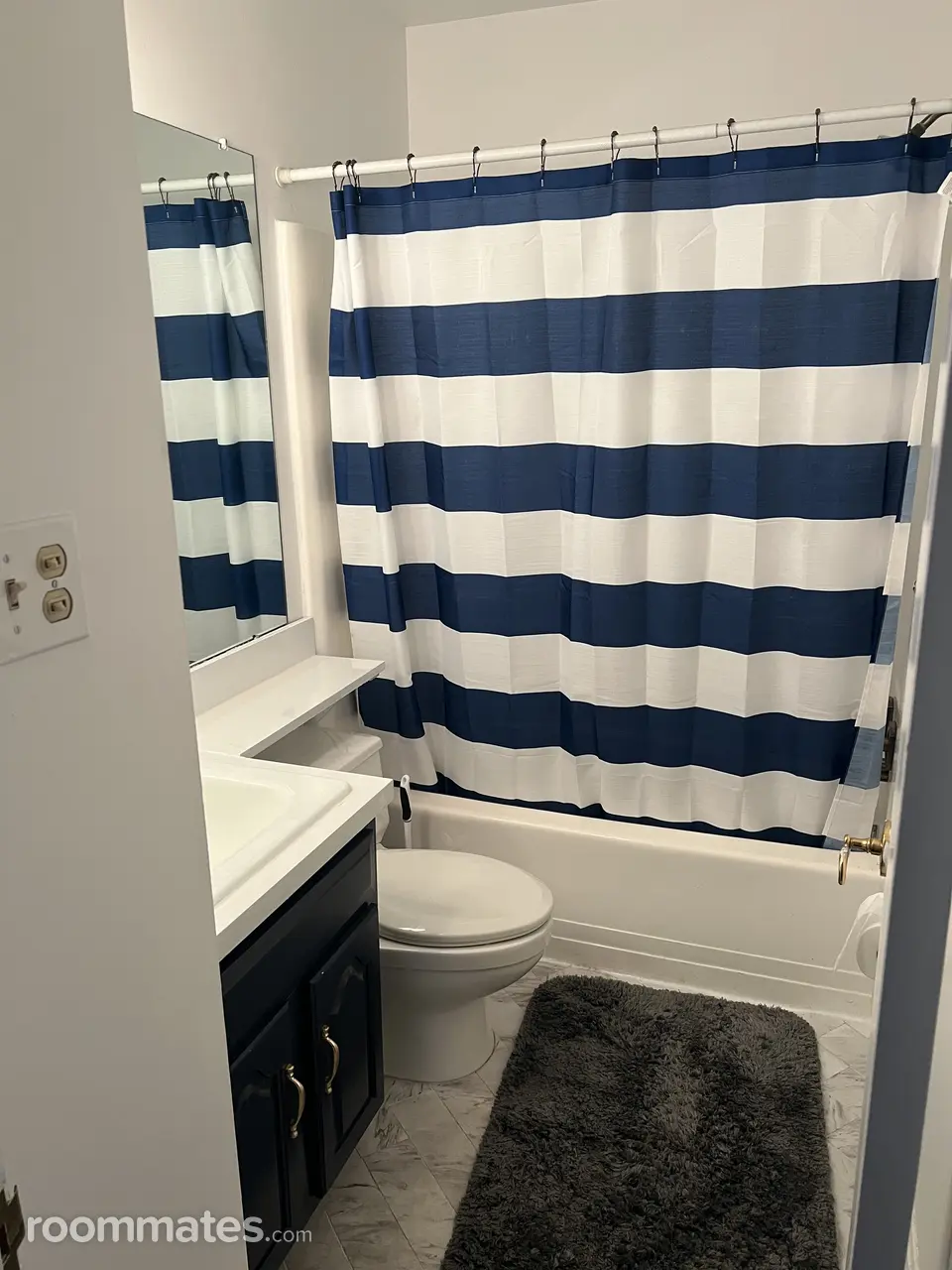 Profile photo 4 of 10