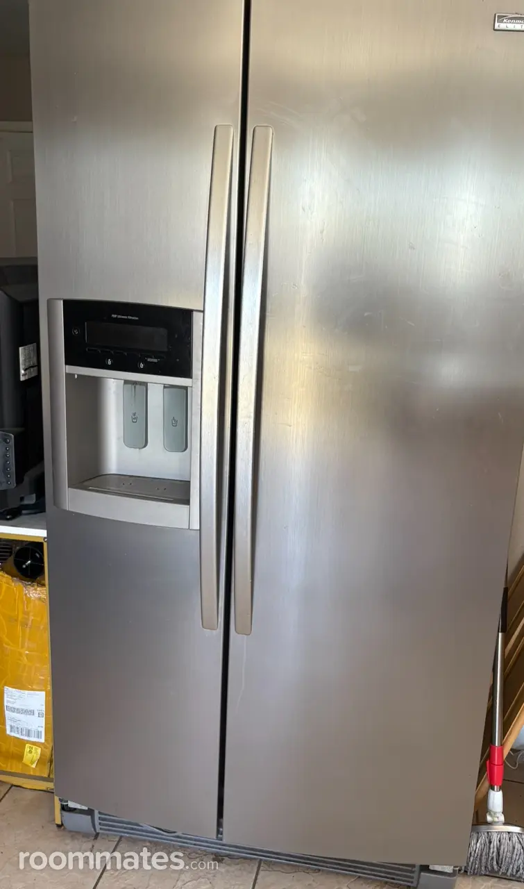 Profile photo 3 of 6