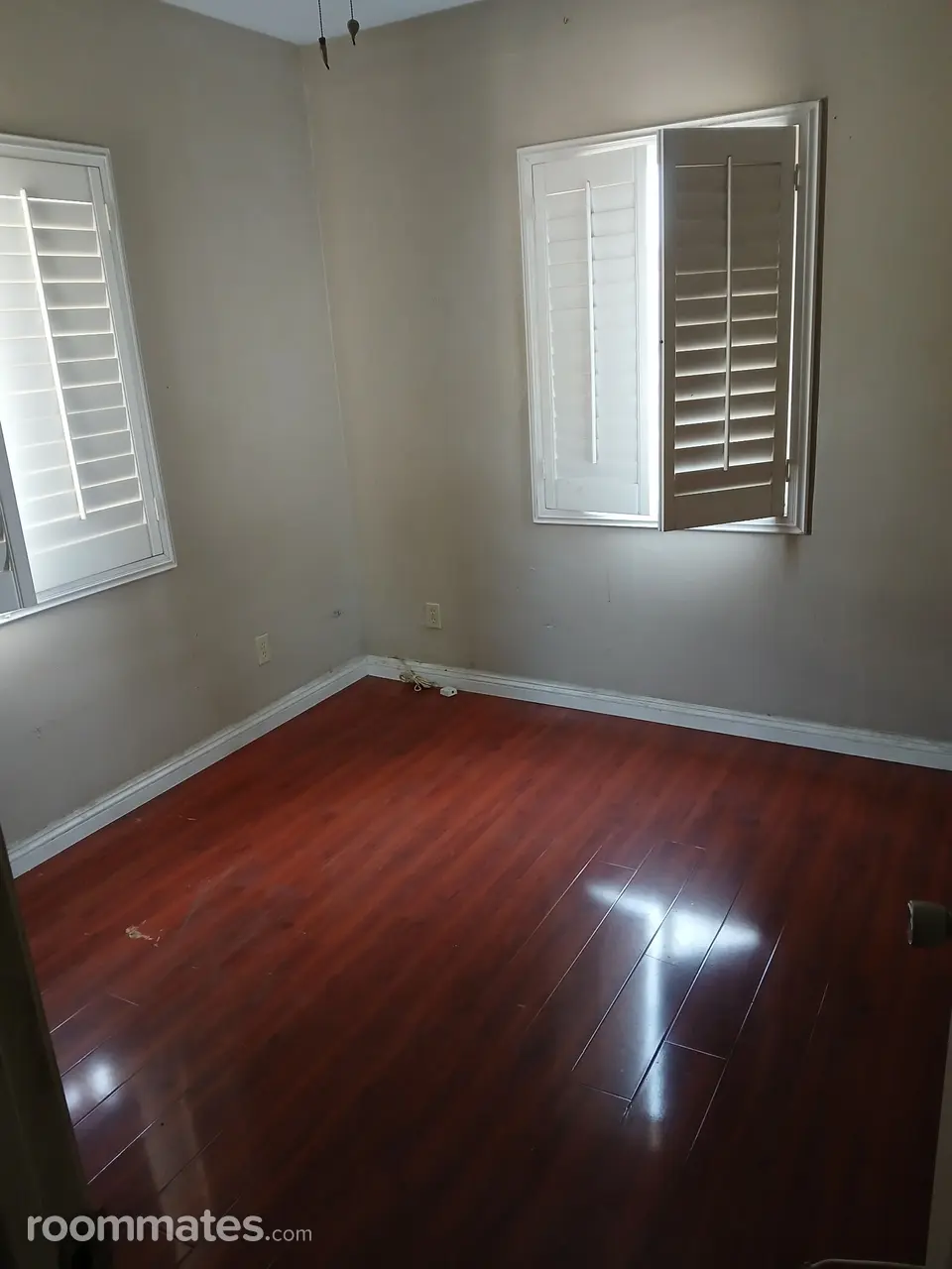 Profile photo 1 of 6