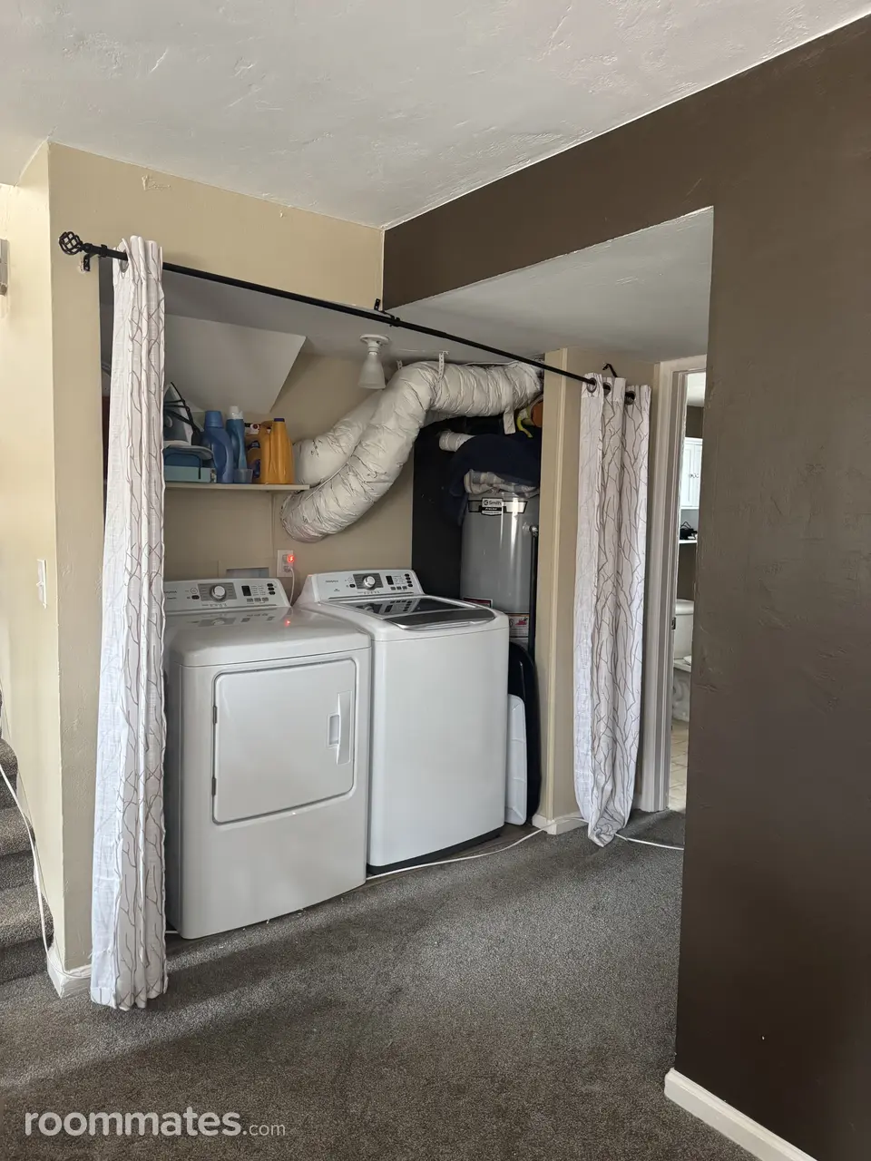 Profile photo 7 of 14