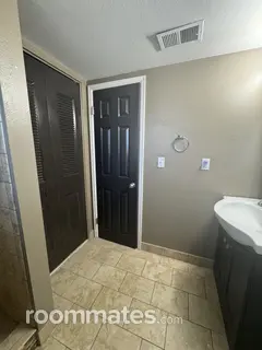 Room for rent in Lafayette, CO $975, house