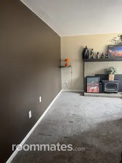 Room for rent in Lafayette, CO $975, house