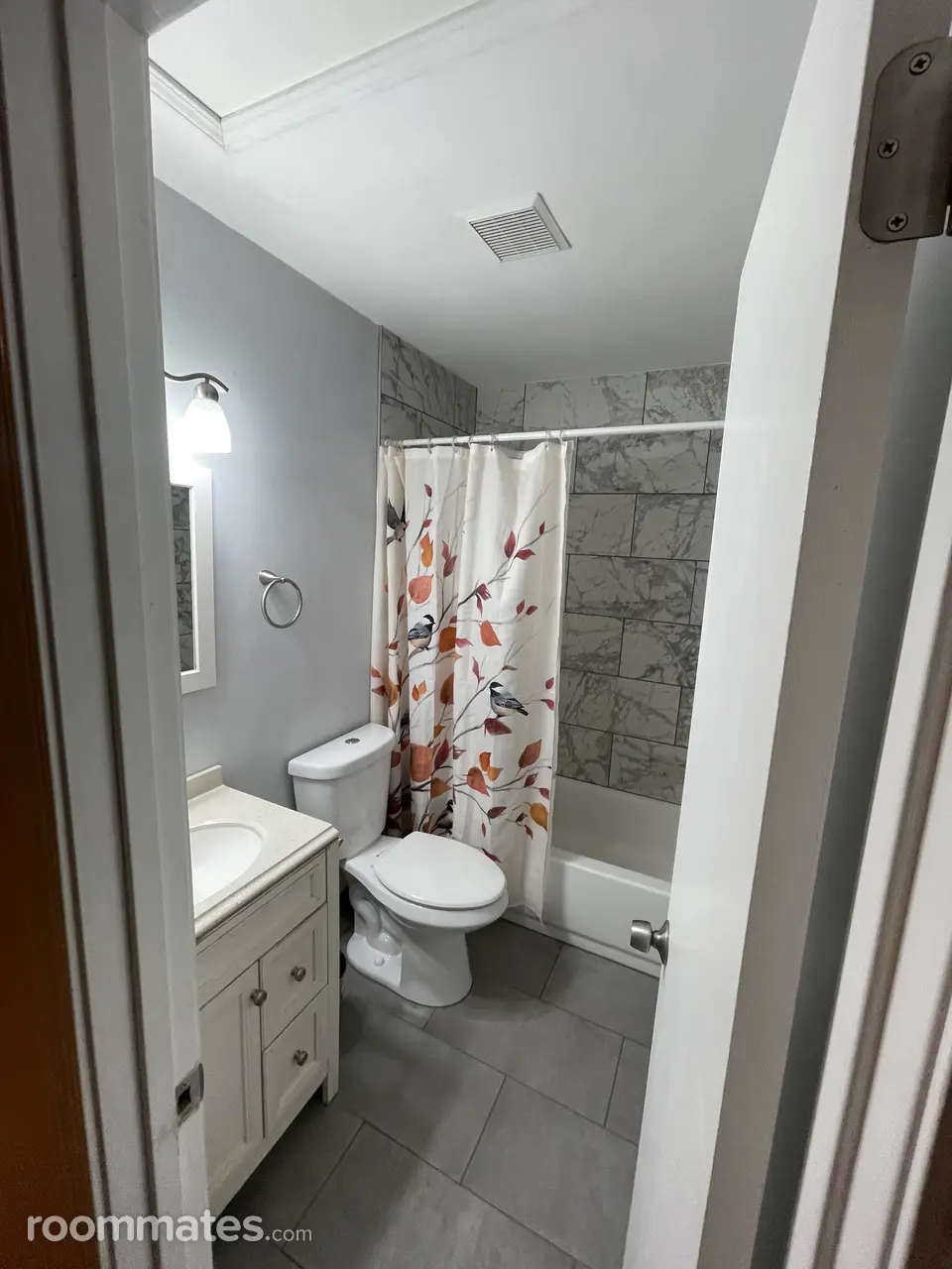 Profile photo 9 of 11