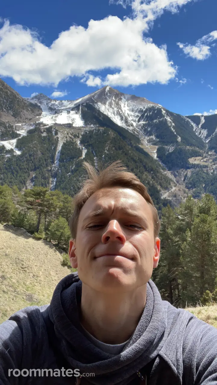 Profile photo 6 of 7