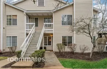 Room for rent in Woodbury, NJ $800, townhouse
