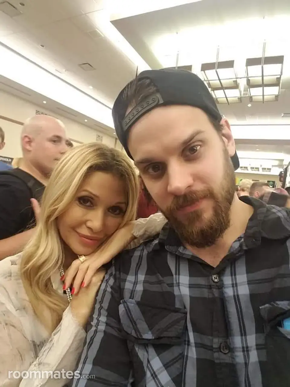 Profile photo 6 of 11