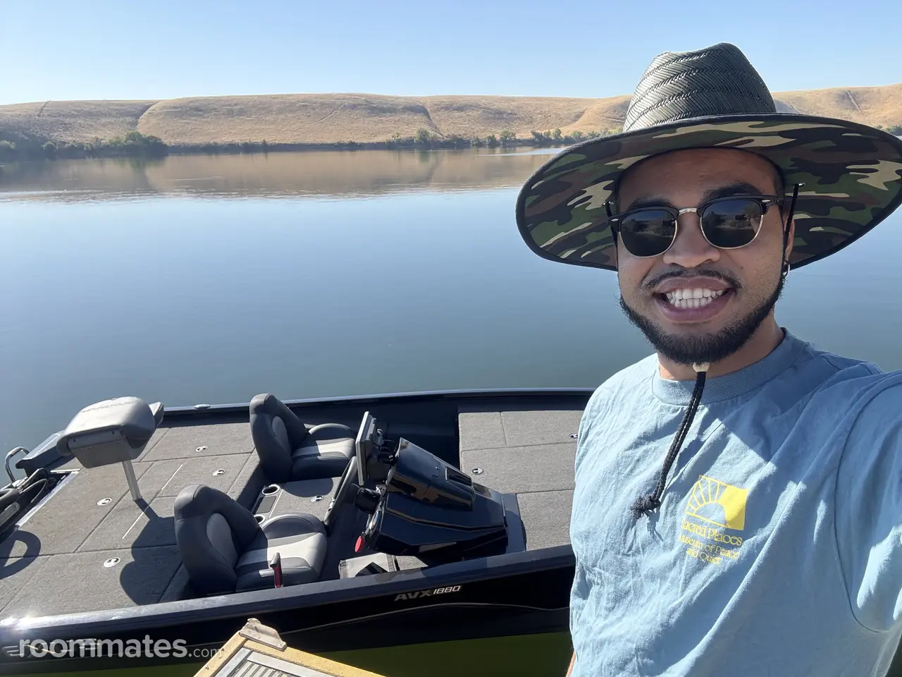 Profile photo 1 of 4