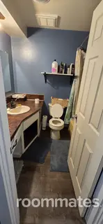 Room for rent in Longview, WA $1000, house