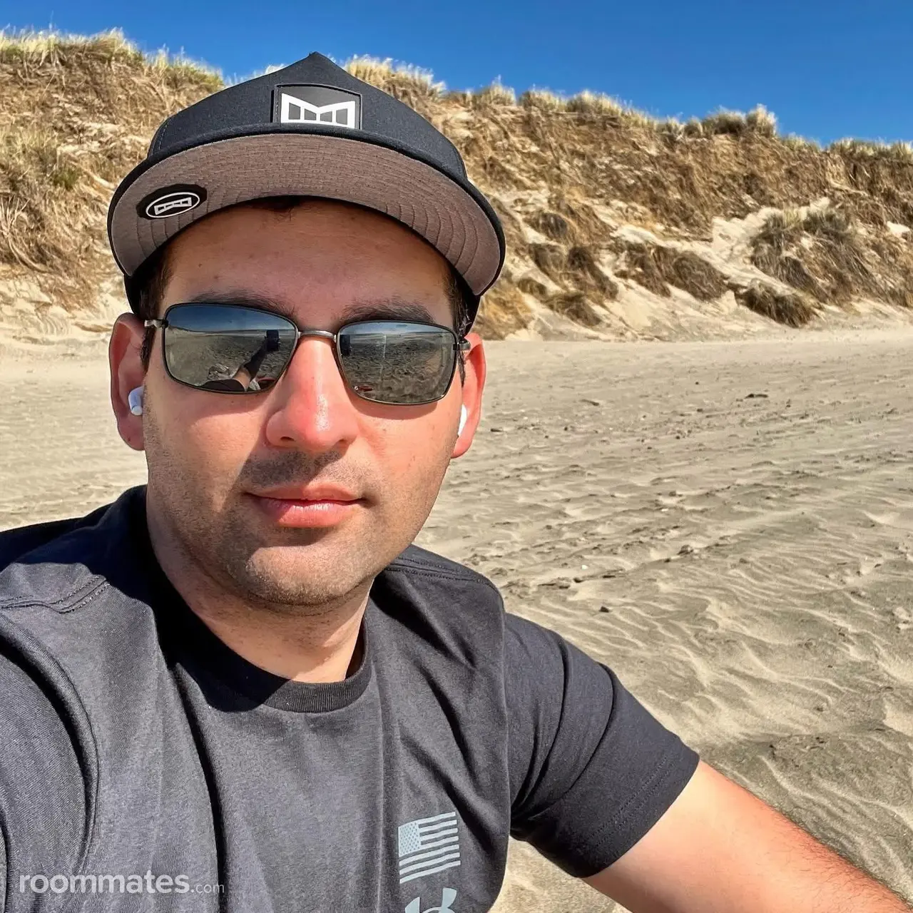 Profile photo 1 of 1