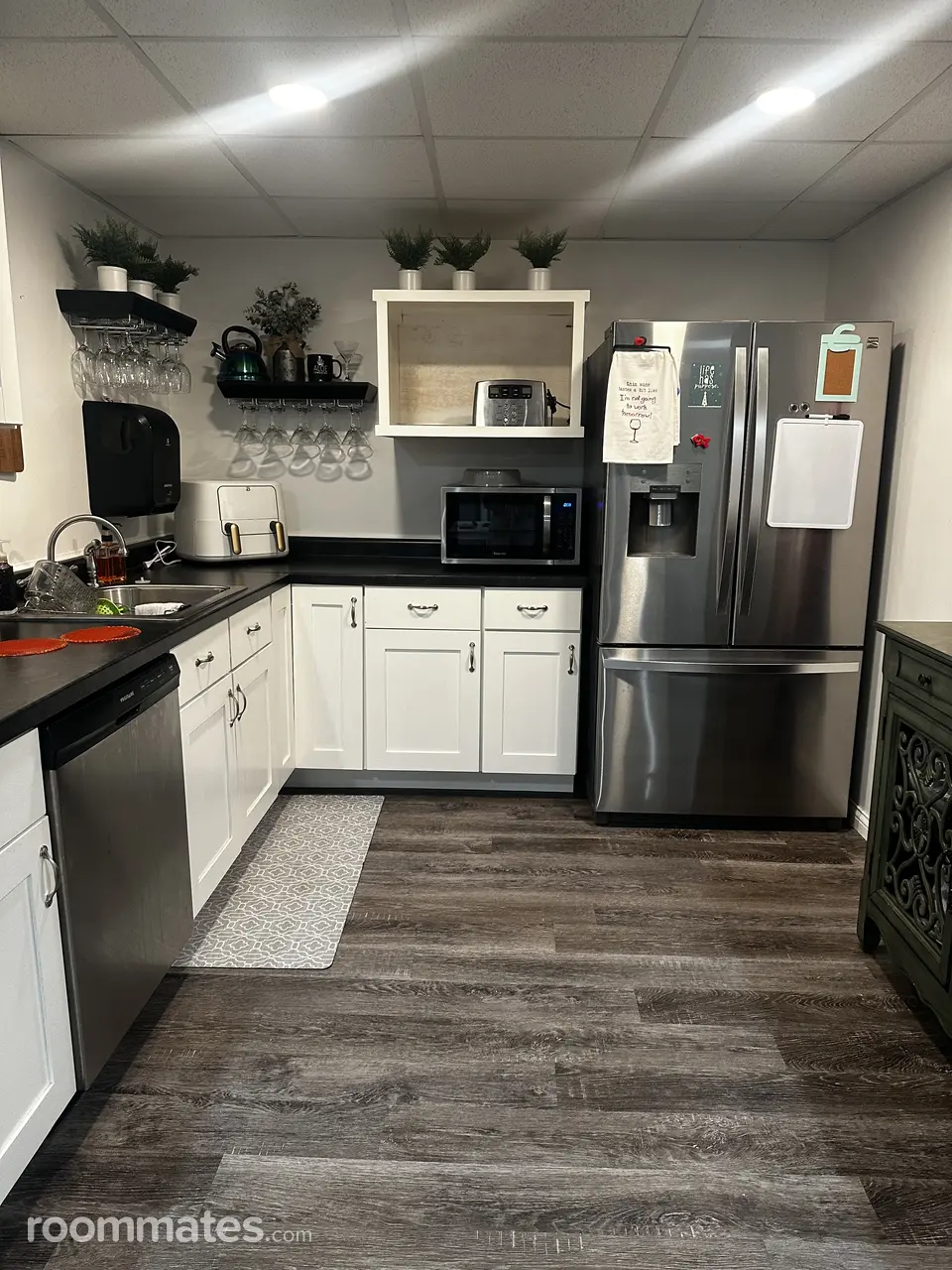 Profile photo 4 of 12