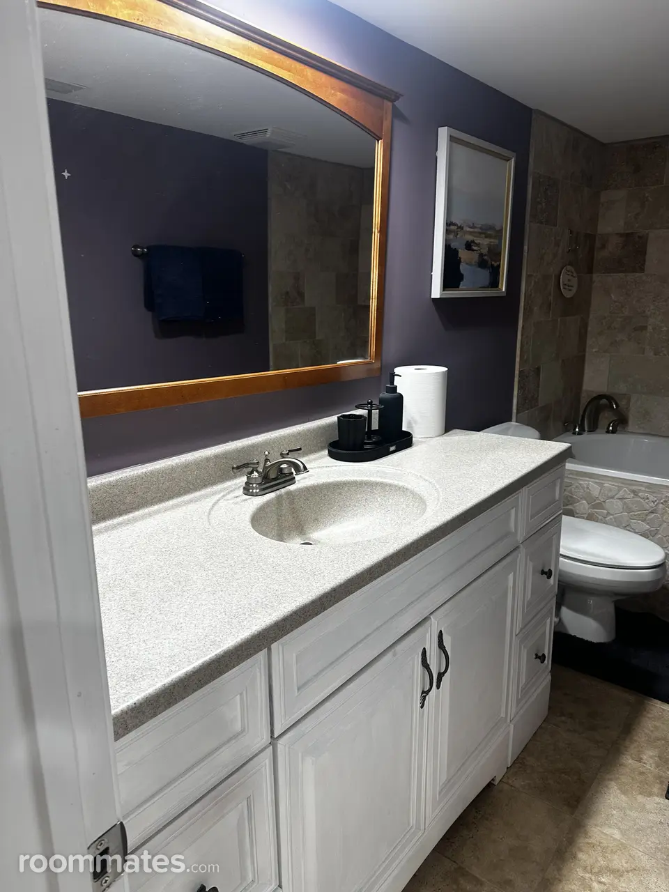 Profile photo 9 of 12