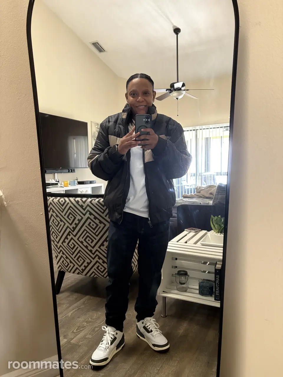 Profile photo 6 of 6