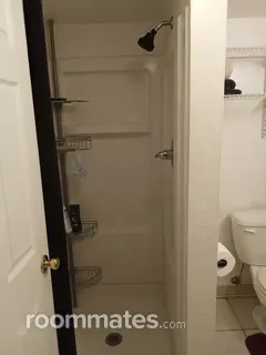 Room for rent in Fort Collins, CO $725, house