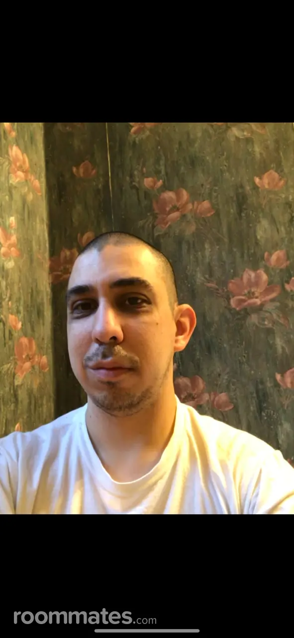 Profile photo 3 of 6