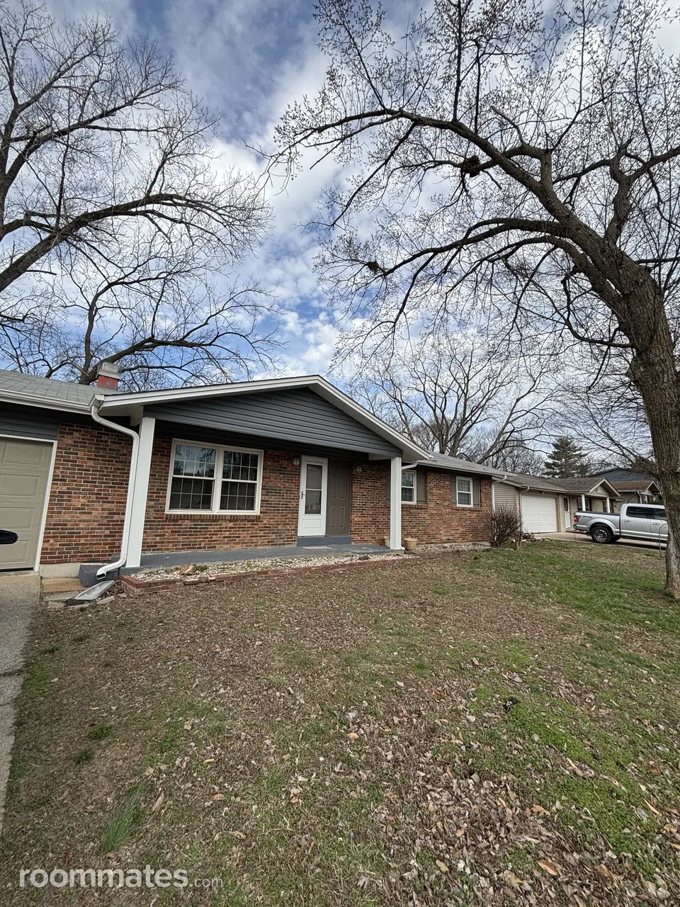 Profile photo 3 of 20