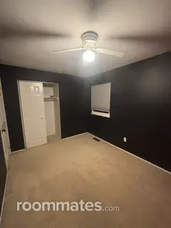 Room for rent in St. Charles, MO $900, house