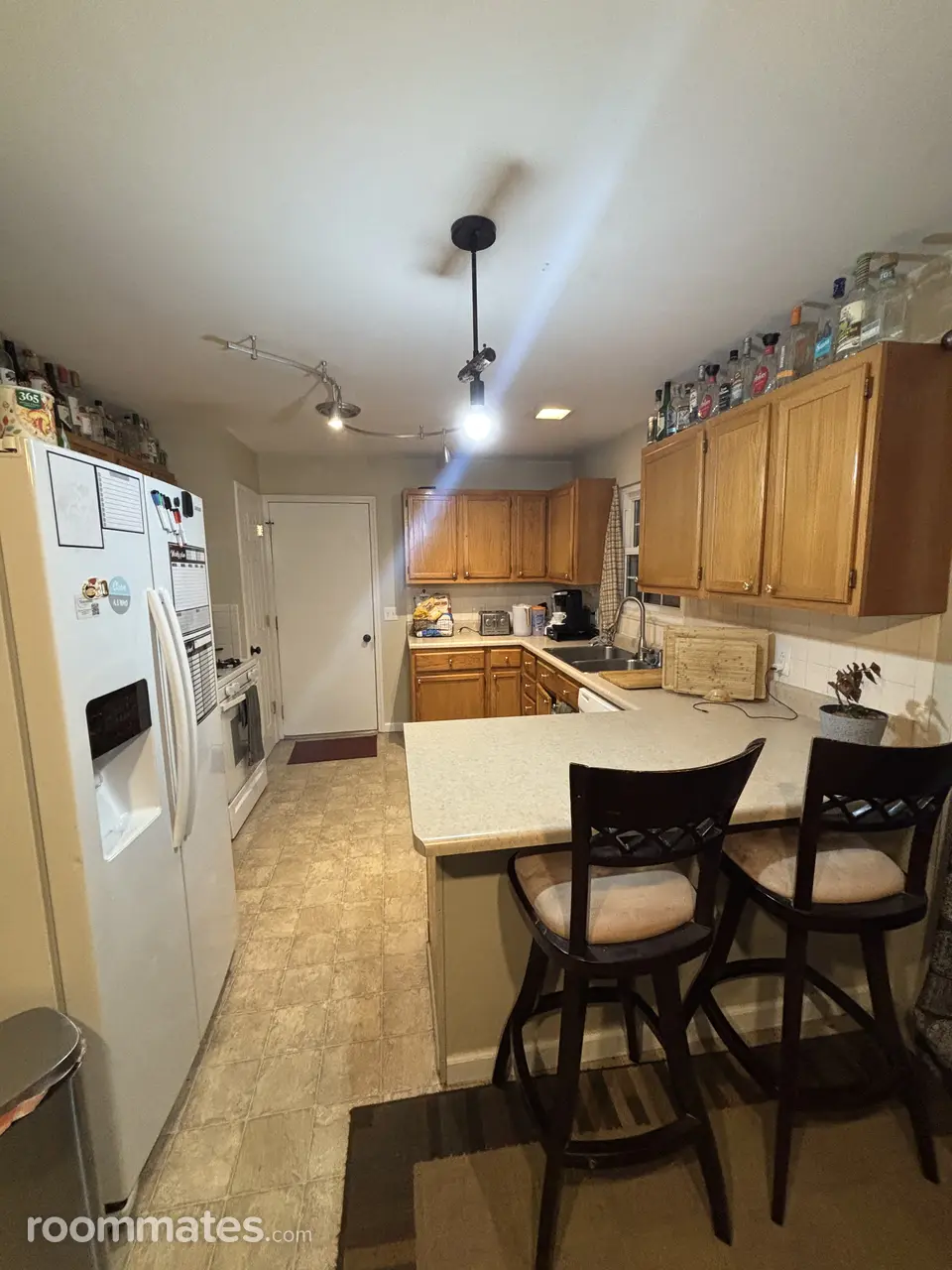 Profile photo 7 of 20