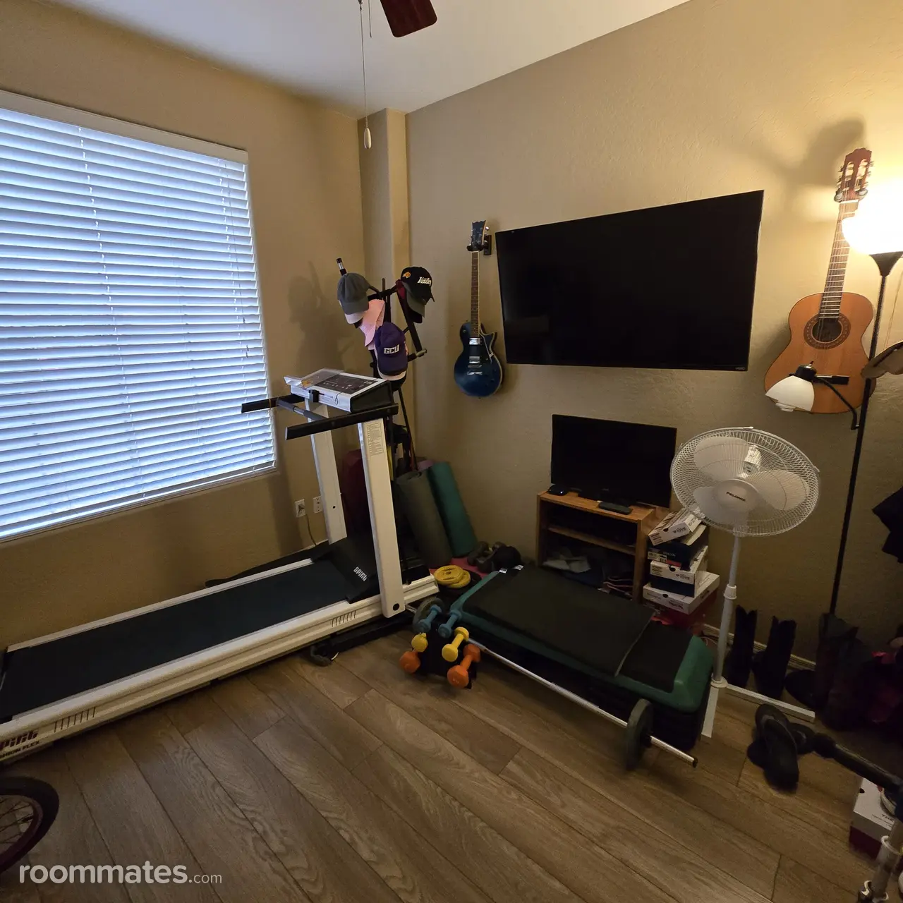 Profile photo 2 of 11