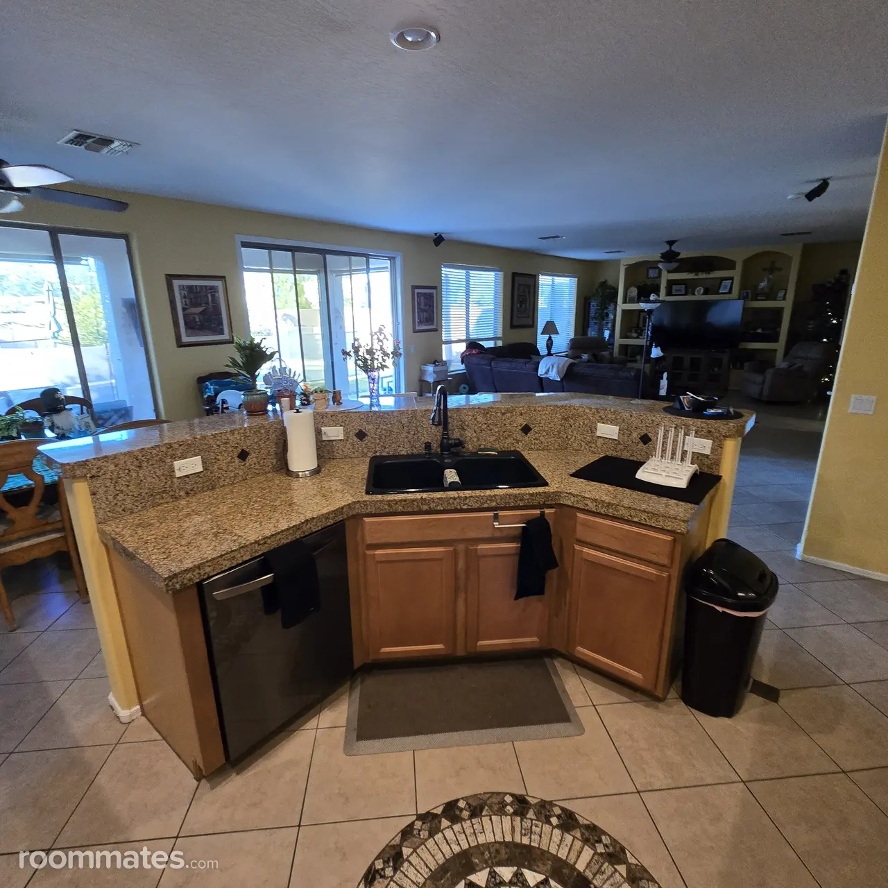 Profile photo 10 of 11