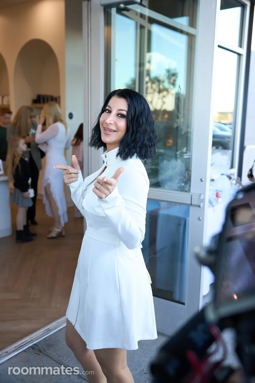 Profile photo 13 of 14