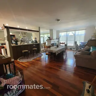 Room for rent in Tahuya, WA $1000, house